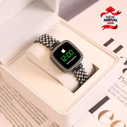 Diamond Wristwatch Women and chain