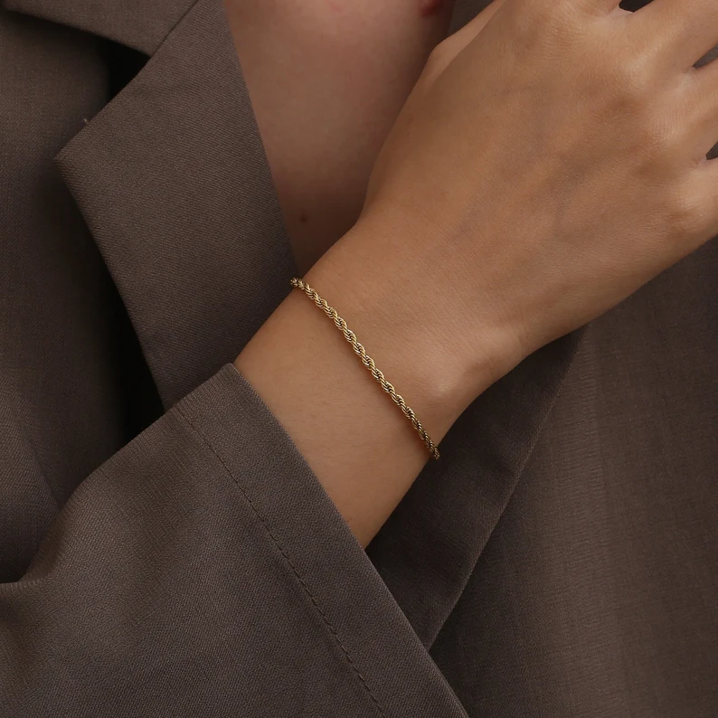 Thin Chain Bracelet
